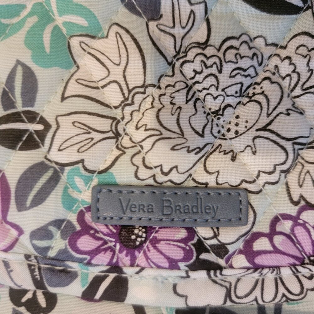 Vera Bradley Iconic Hanging Travel Organizer in the Penelope's Garden Pattern - Picture 9 of 11